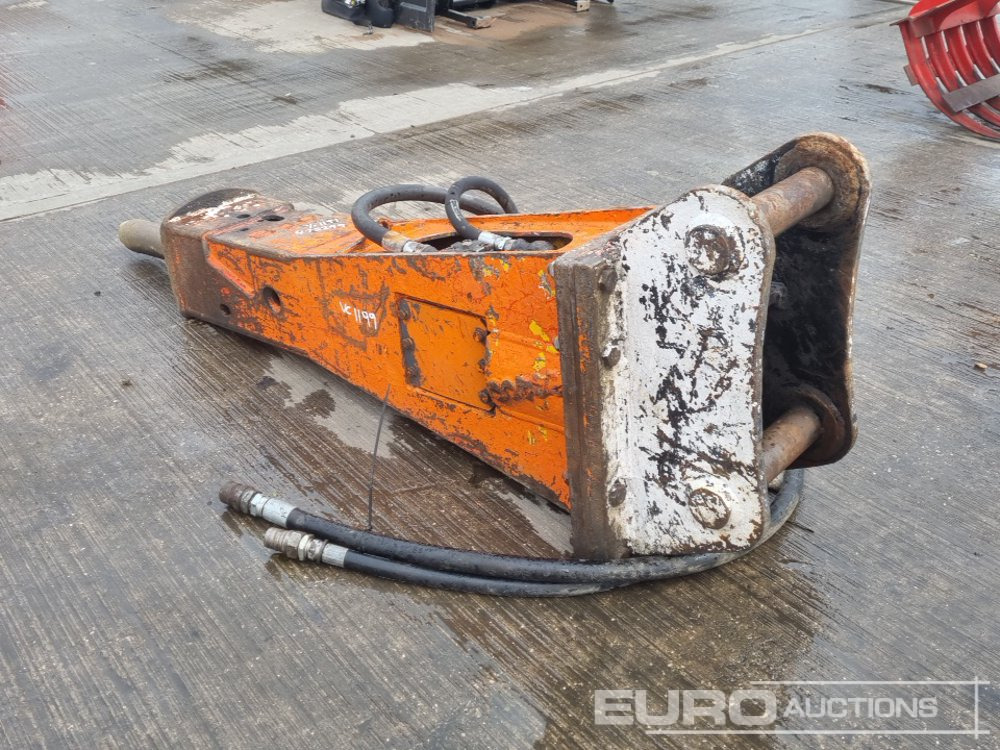 Indeco Hydraulic Breaker65mm Pin to suit 13 Ton Excavator - Hidraulikus törőfej: 3 kép. Indeco Hydraulic Breaker65mm Pin to suit 13 Ton Excavator - Hidraulikus törőfej: 3 kép.