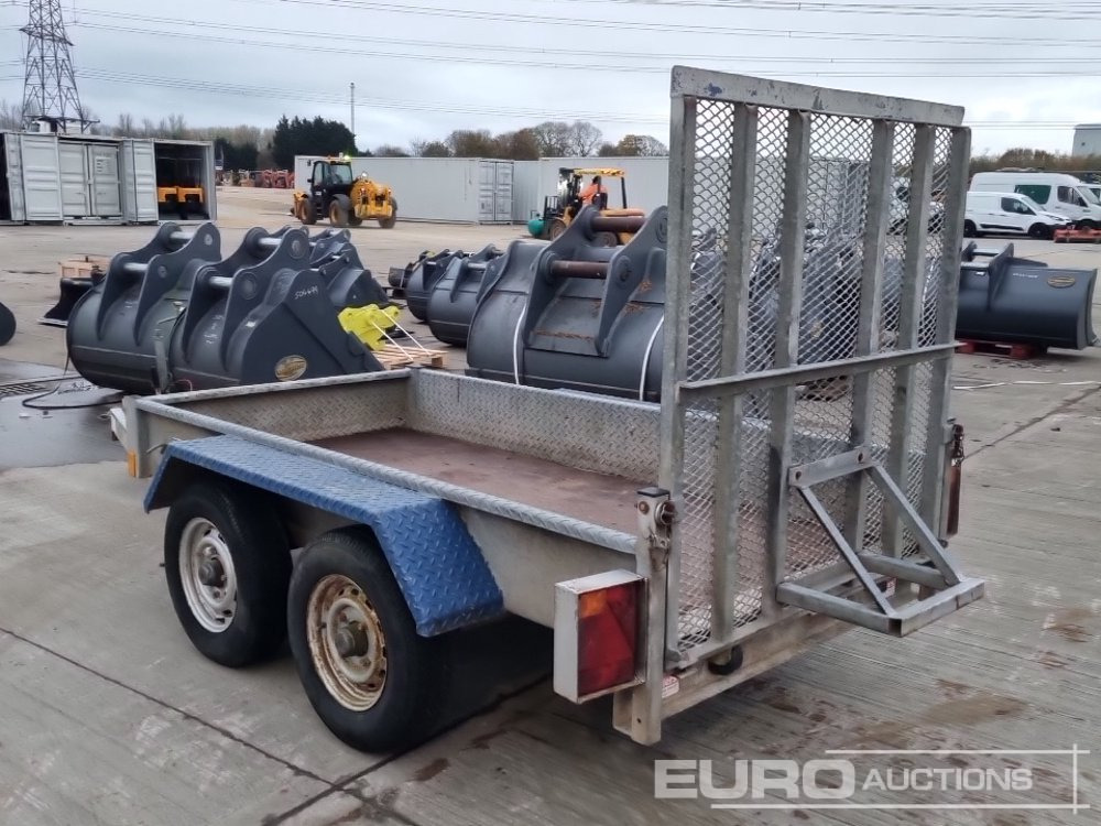 Indespension 2.6 Ton - Gépszállító utánfutó: 3 kép. Indespension 2.6 Ton - Gépszállító utánfutó: 3 kép.