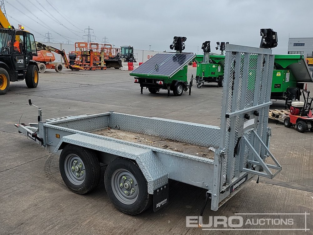 Indespension 2.7 Ton - Gépszállító utánfutó: 3 kép. Indespension 2.7 Ton - Gépszállító utánfutó: 3 kép.