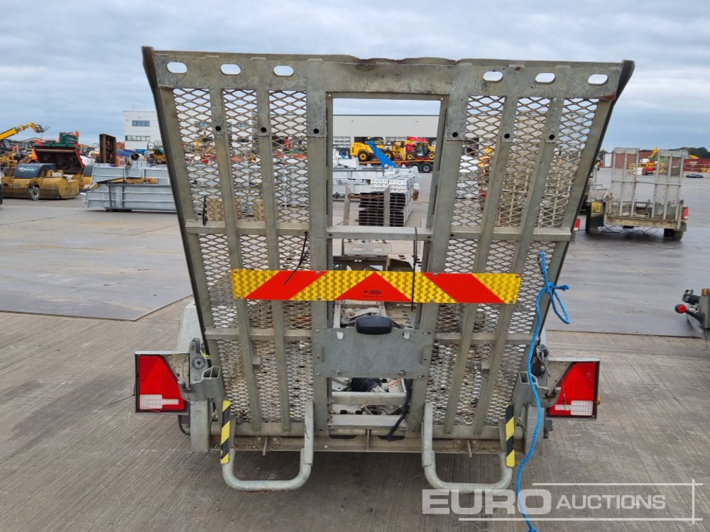 Indespension 2.7 Ton - Gépszállító utánfutó: 4 kép. Indespension 2.7 Ton - Gépszállító utánfutó: 4 kép.