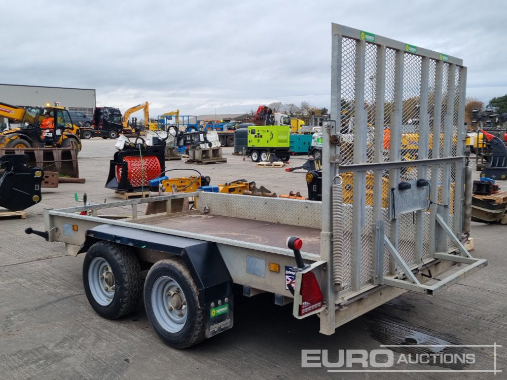 Indespension 3.5 Ton - Gépszállító utánfutó: 3 kép. Indespension 3.5 Ton - Gépszállító utánfutó: 3 kép.