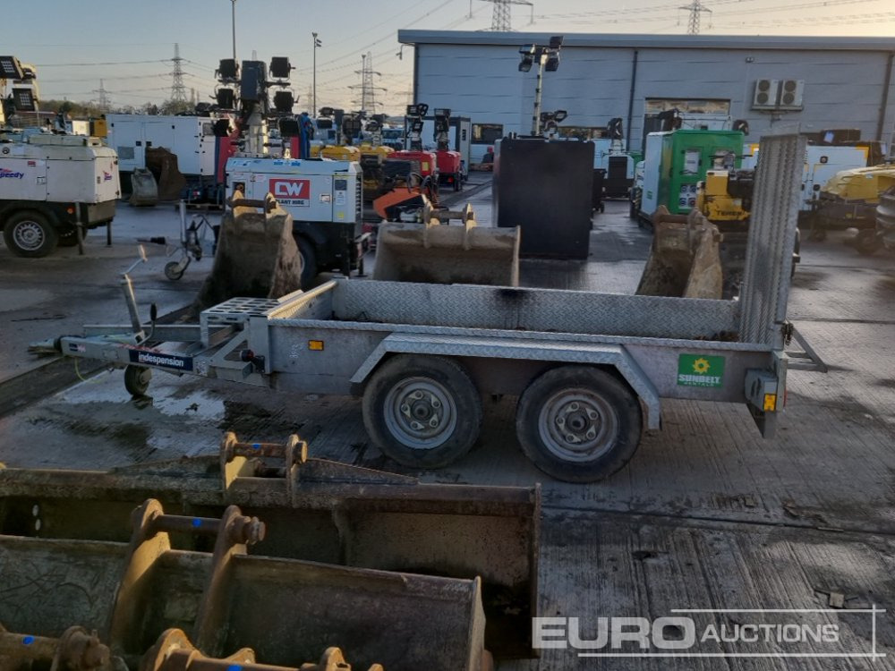 Indespension V20 - Gépszállító utánfutó: 2 kép. Indespension V20 - Gépszállító utánfutó: 2 kép.