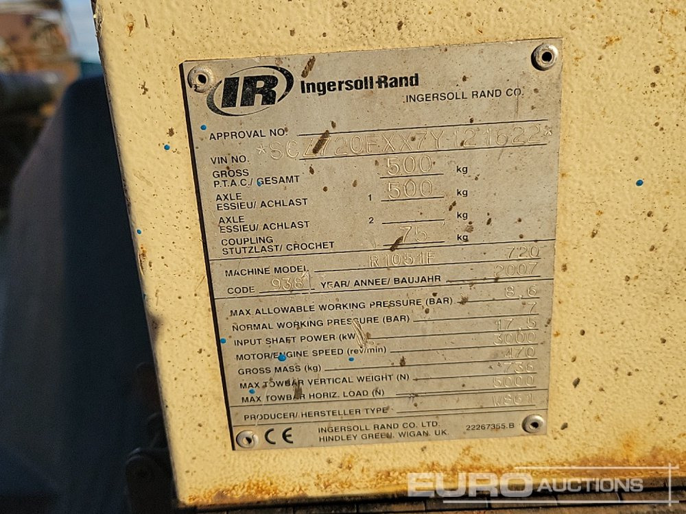 Légkompresszor Ingersoll Rand 720: 34 kép. Légkompresszor Ingersoll Rand 720: 34 kép.