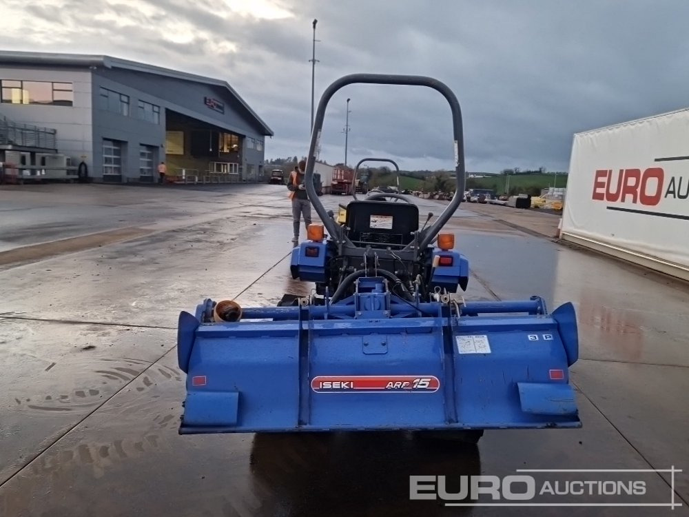 Iseki TCP183 - Kistraktor: 4 kép. Iseki TCP183 - Kistraktor: 4 kép.