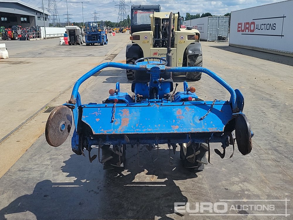 Iseki TX1500 - Kistraktor: 4 kép. Iseki TX1500 - Kistraktor: 4 kép.