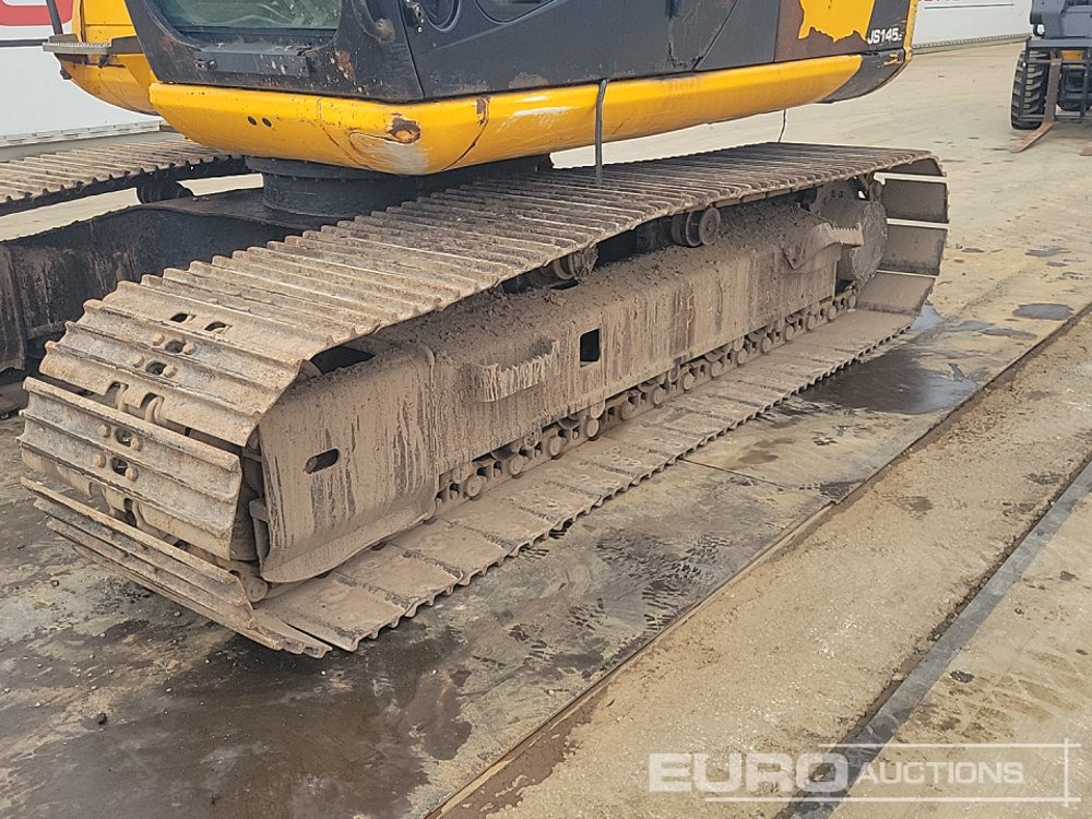 Lánctalpas kotró JCB JS145LC: 9 kép.