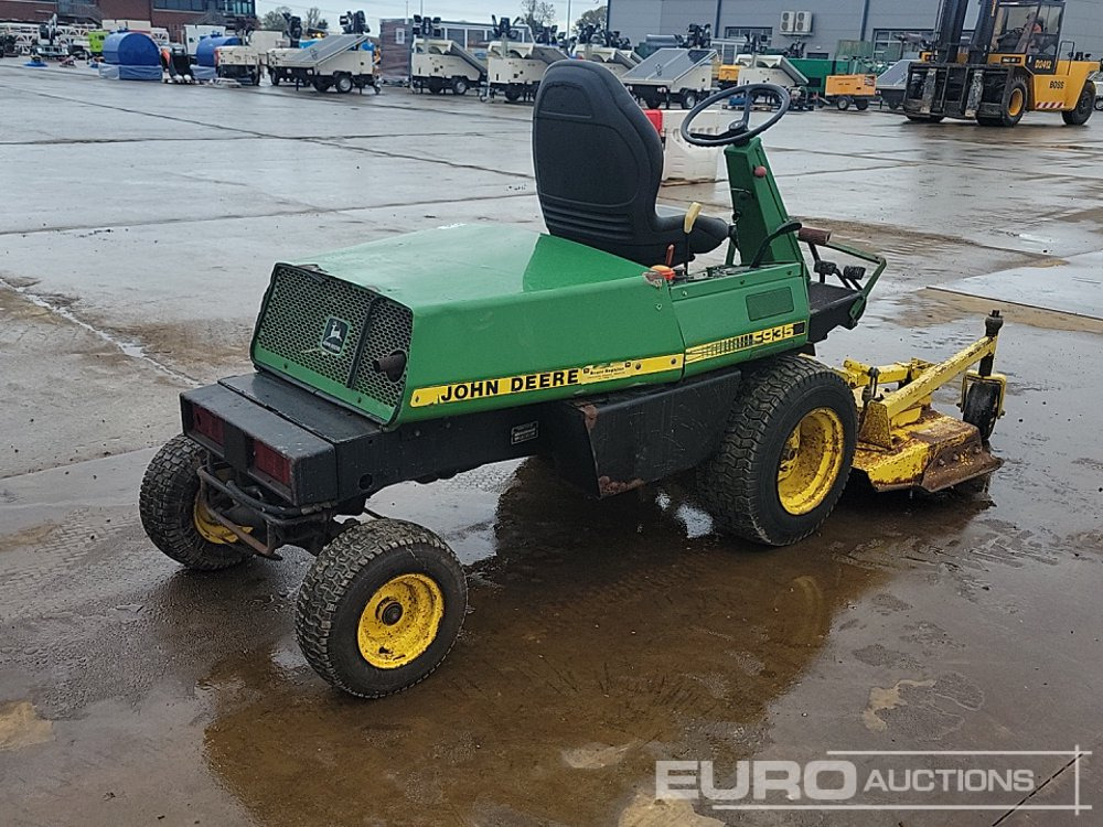 John Deere F935 - Kerti fűkasza: 5 kép. John Deere F935 - Kerti fűkasza: 5 kép.