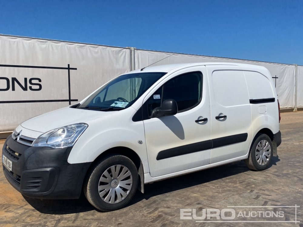 2017 Citroen Berlingo - Kisteherautó: 1 kép. 2017 Citroen Berlingo - Kisteherautó: 1 kép.