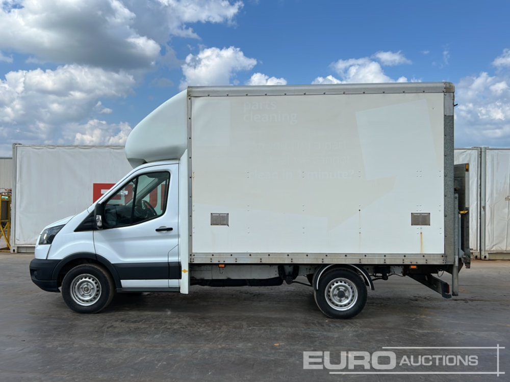 2017 Ford Transit - Kisteherautó: 2 kép. 2017 Ford Transit - Kisteherautó: 2 kép.