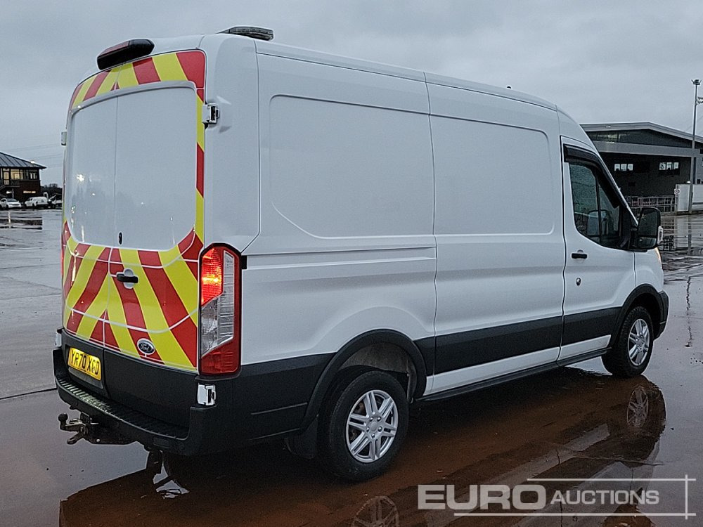 2020 Ford Transit 350 - Kisteherautó: 5 kép. 2020 Ford Transit 350 - Kisteherautó: 5 kép.