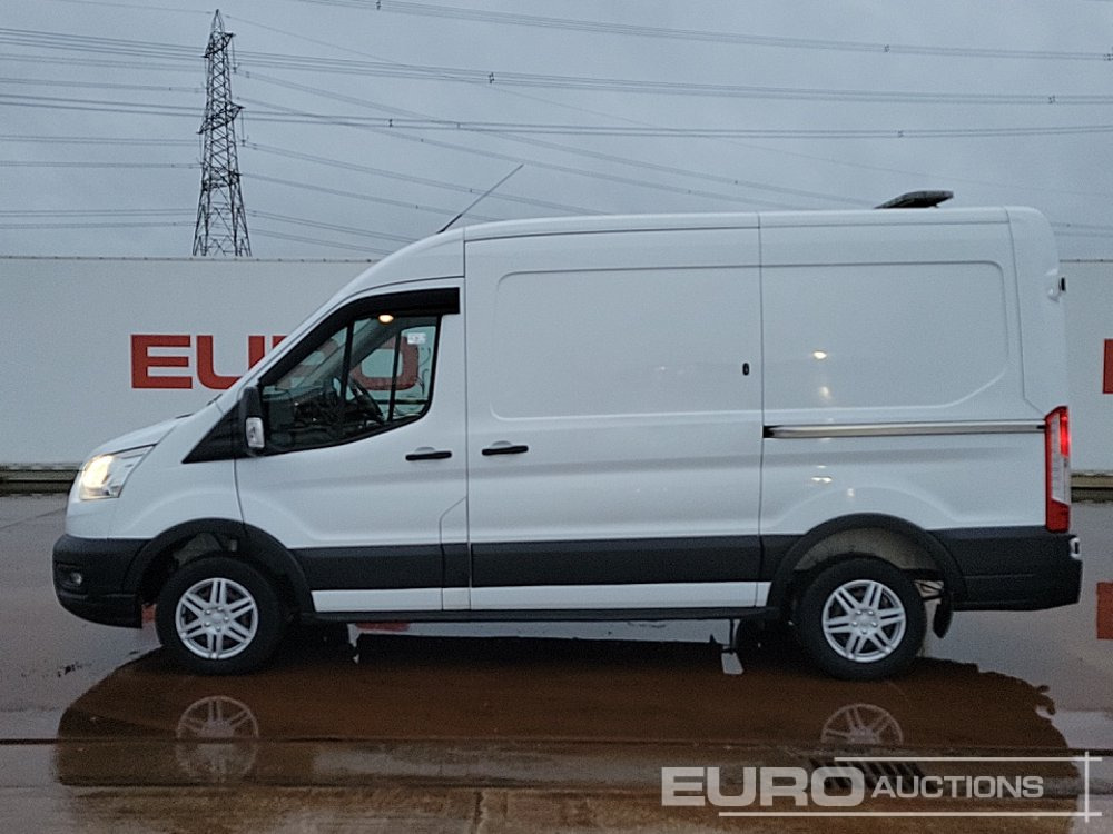 2020 Ford Transit 350 - Kisteherautó: 2 kép. 2020 Ford Transit 350 - Kisteherautó: 2 kép.