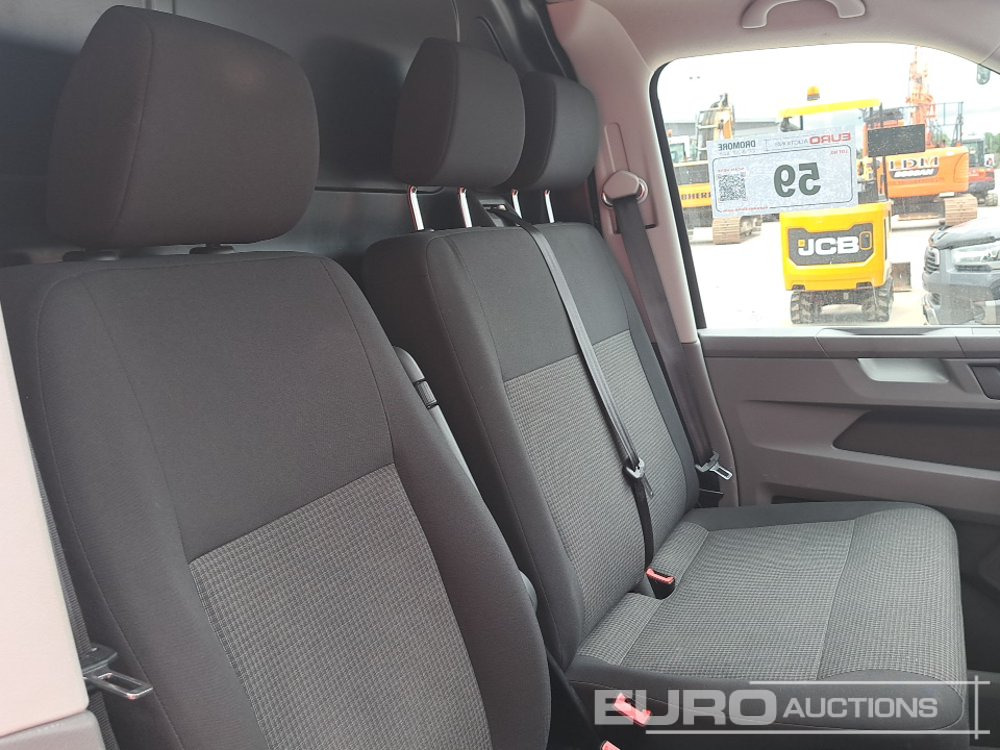 Kisteherautó 2021 Volkswagen ABT e-Transporter: 23 kép.