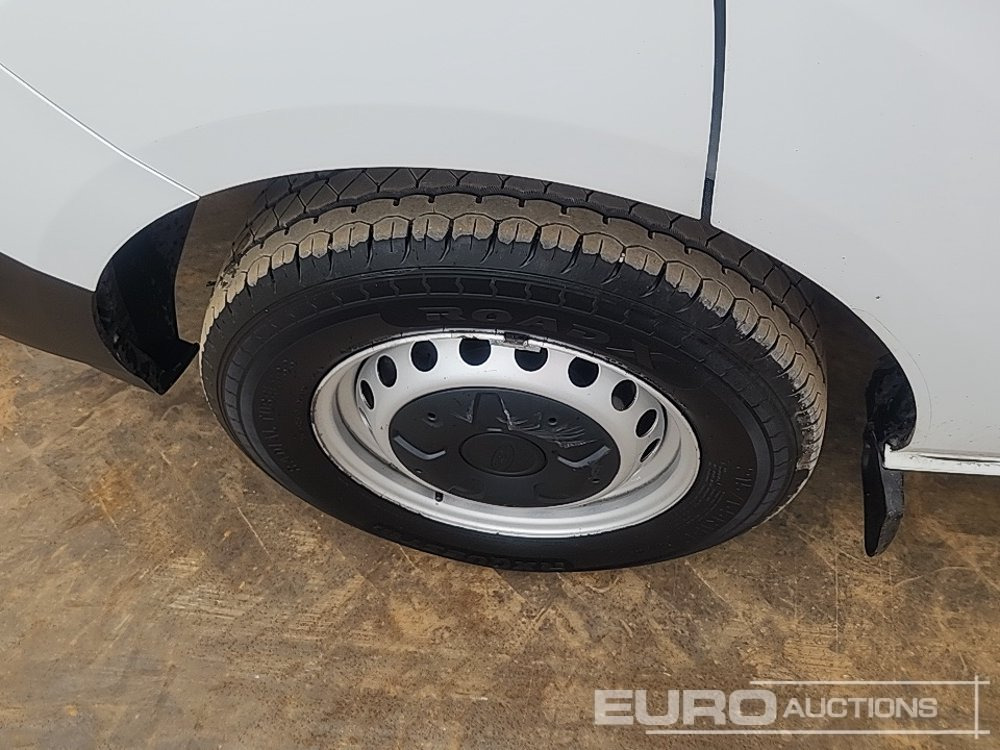 Kisteherautó 2022 Ford Transit Custom 300: 10 kép.