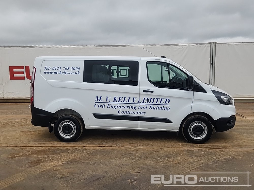 Kisteherautó 2022 Ford Transit Custom 300: 6 kép.
