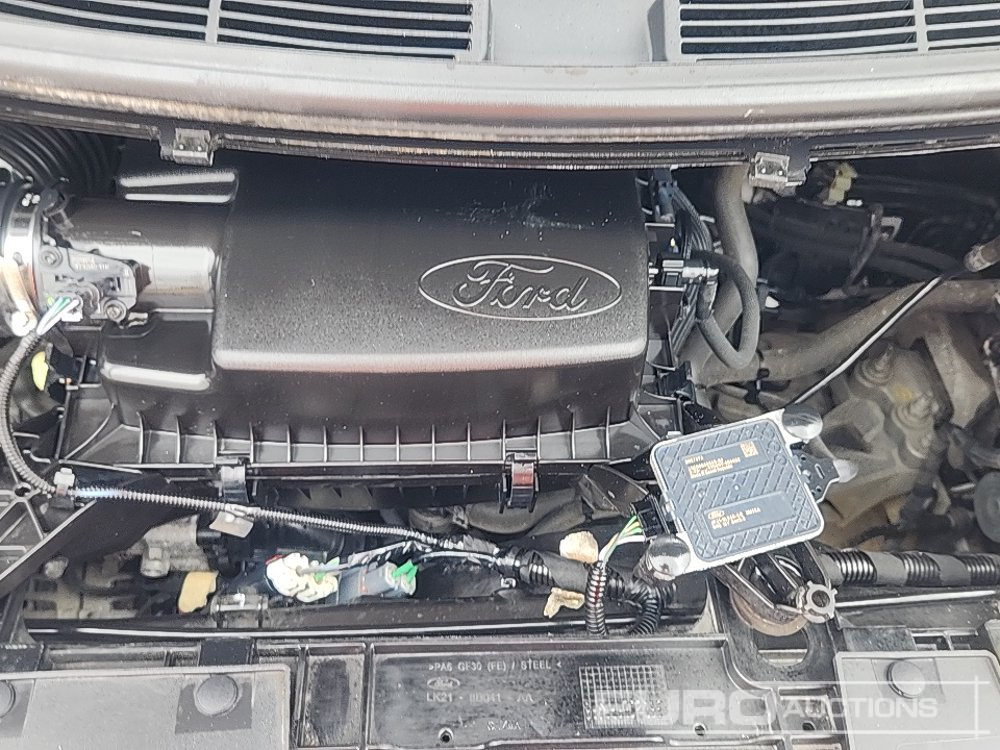Kisteherautó 2022 Ford Transit Custom 300: 31 kép.