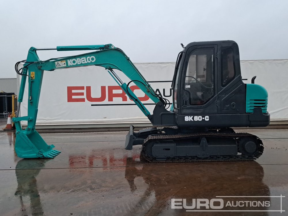 Kobelco SK60-C - Minikotró: 2 kép. Kobelco SK60-C - Minikotró: 2 kép.