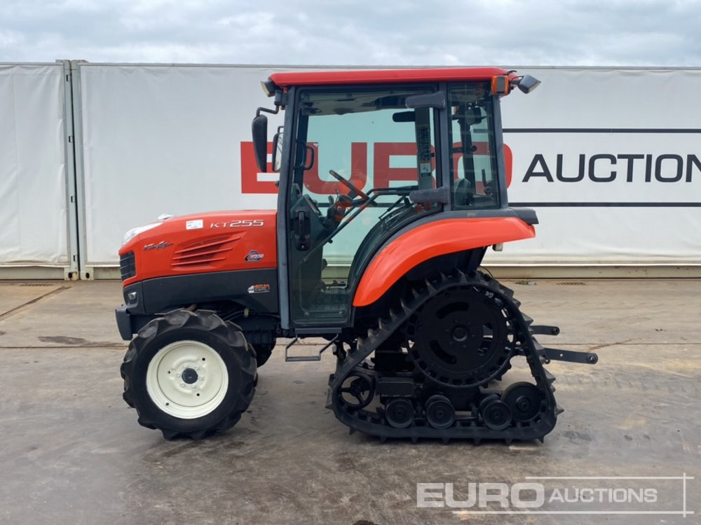 Kubota KT255 - Kistraktor: 2 kép. Kubota KT255 - Kistraktor: 2 kép.