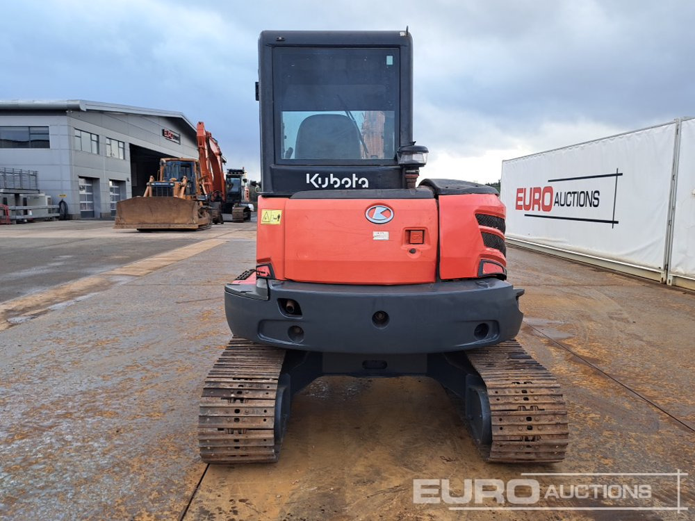 Kubota KX155-5 - Minikotró: 4 kép. Kubota KX155-5 - Minikotró: 4 kép.