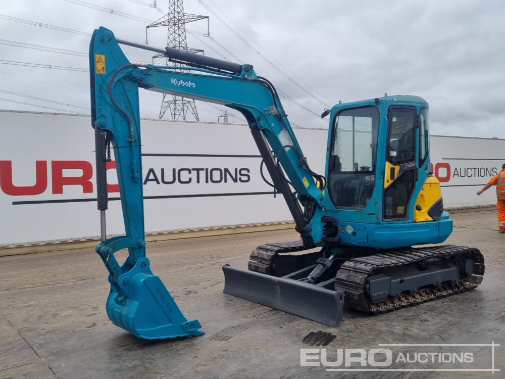 Kubota KX161-3SZ - Minikotró: 1 kép. Kubota KX161-3SZ - Minikotró: 1 kép.
