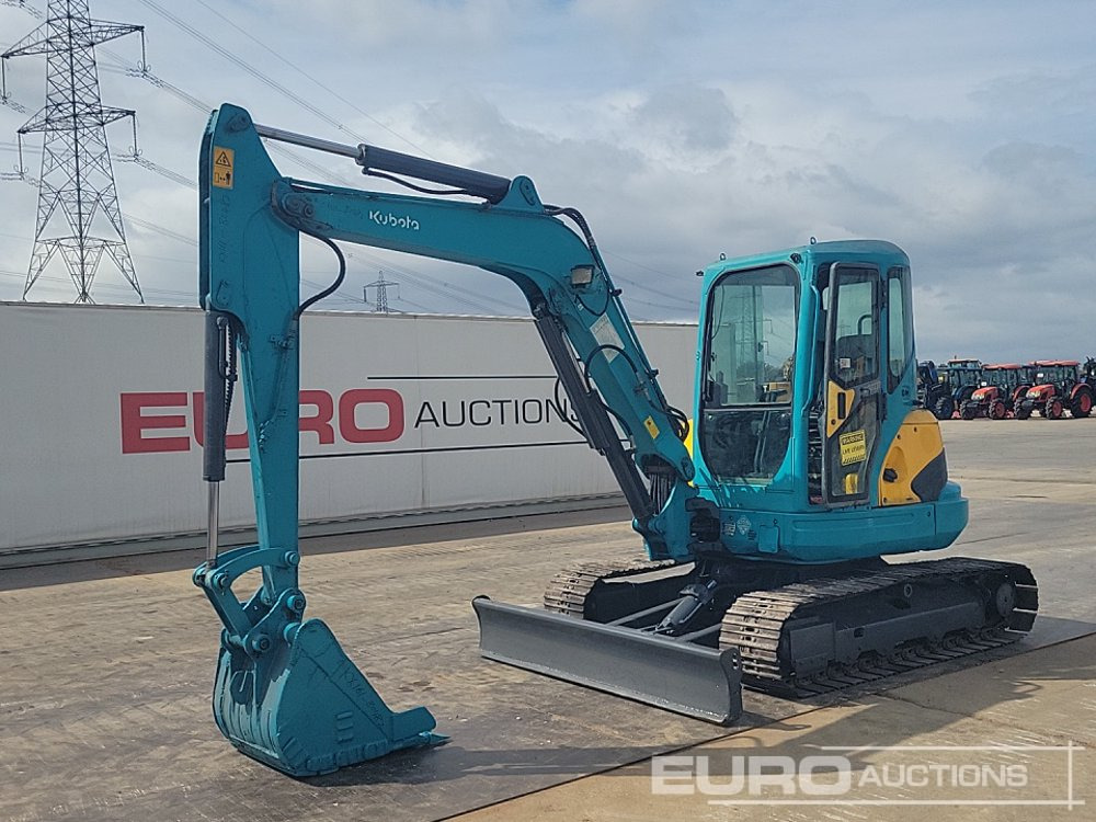 Kubota KX161-3SZ - Minikotró: 1 kép. Kubota KX161-3SZ - Minikotró: 1 kép.