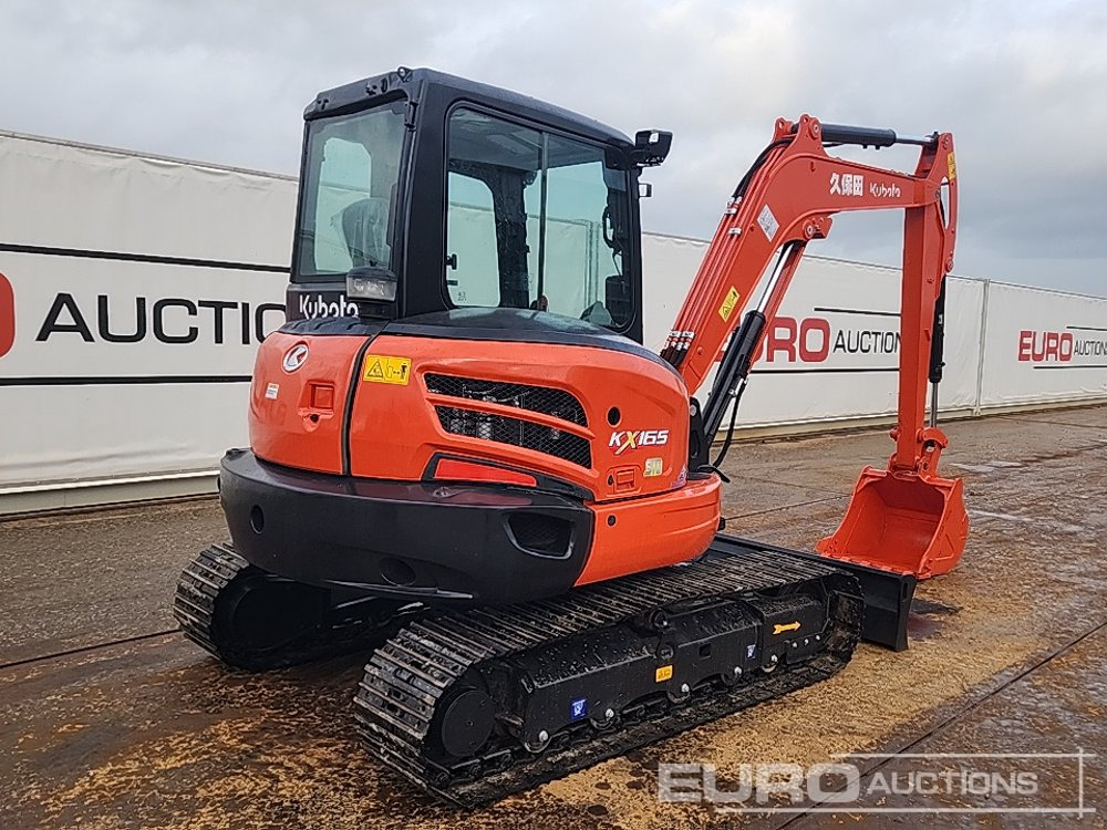 Kubota KX165-5 - Minikotró: 5 kép. Kubota KX165-5 - Minikotró: 5 kép.