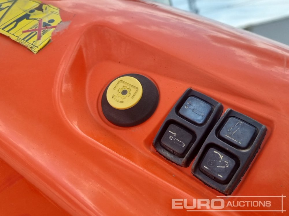 Traktor Kubota M7171: 22 kép.