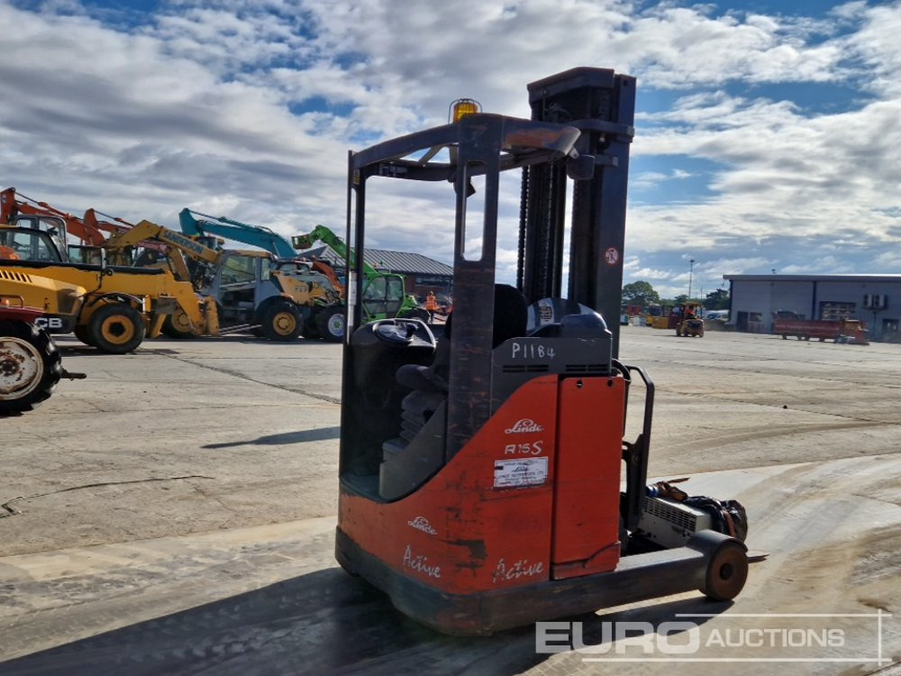 Linde R16 - Villás targonca: 5 kép. Linde R16 - Villás targonca: 5 kép.