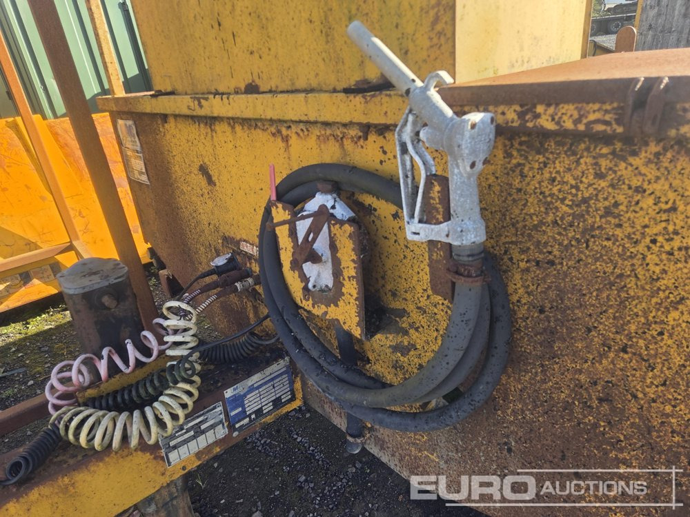 MAC Low Loader, Bowser - Gépszállító utánfutó: 5 kép. MAC Low Loader, Bowser - Gépszállító utánfutó: 5 kép.