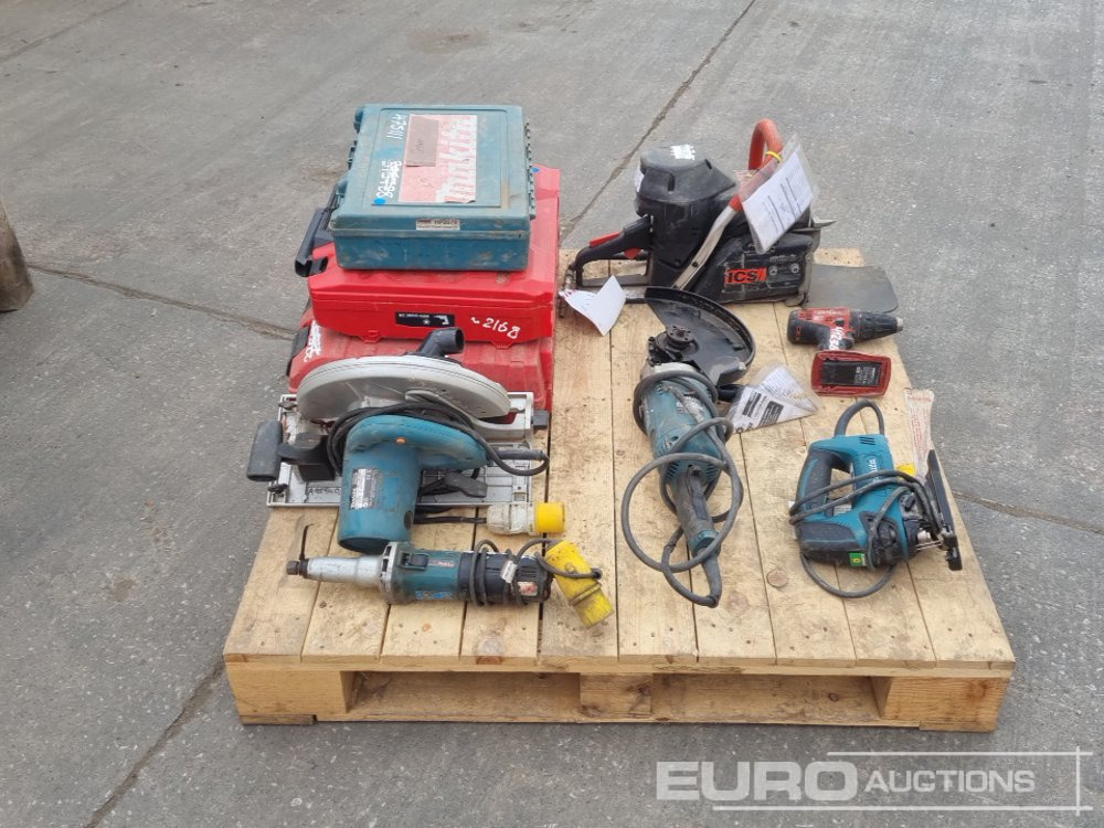 Makita 110Volt Drill, 110Volt Die Grinder, 110Volt 9" Grinder, 110Volt Rip Saw, 110Volt Jig Saw, Petrol Chainsaw Body, Hilti Battery Metal Construction Driver, Hilti 110 Volt Hammer Drill, Hilti Batte - Építőipari berendezések: 5 kép. Makita 110Volt Drill, 110Volt Die Grinder, 110Volt 9" Grinder, 110Volt Rip Saw, 110Volt Jig Saw, Petrol Chainsaw Body, Hilti Battery Metal Construction Driver, Hilti 110 Volt Hammer Drill, Hilti Batte - Építőipari berendezések: 5 kép.
