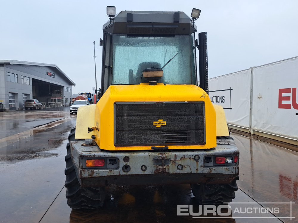 Matabo TR 250 - Teleszkópos rakodó: 4 kép. Matabo TR 250 - Teleszkópos rakodó: 4 kép.