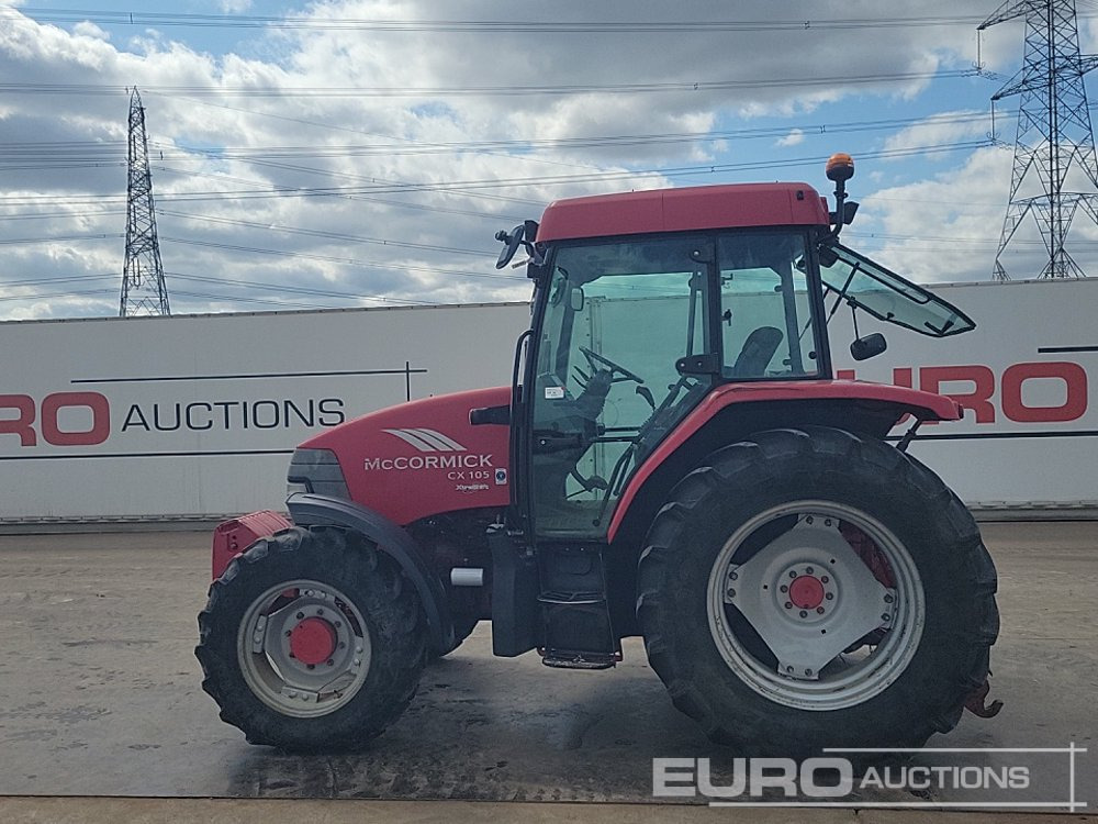 McCormick CX105 - Traktor: 2 kép. McCormick CX105 - Traktor: 2 kép.