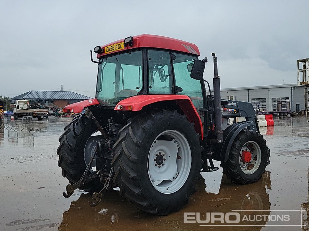 McCormick CX105 - Traktor: 5 kép. McCormick CX105 - Traktor: 5 kép.