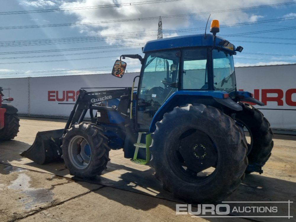 McCormick CX85 - Traktor: 3 kép. McCormick CX85 - Traktor: 3 kép.