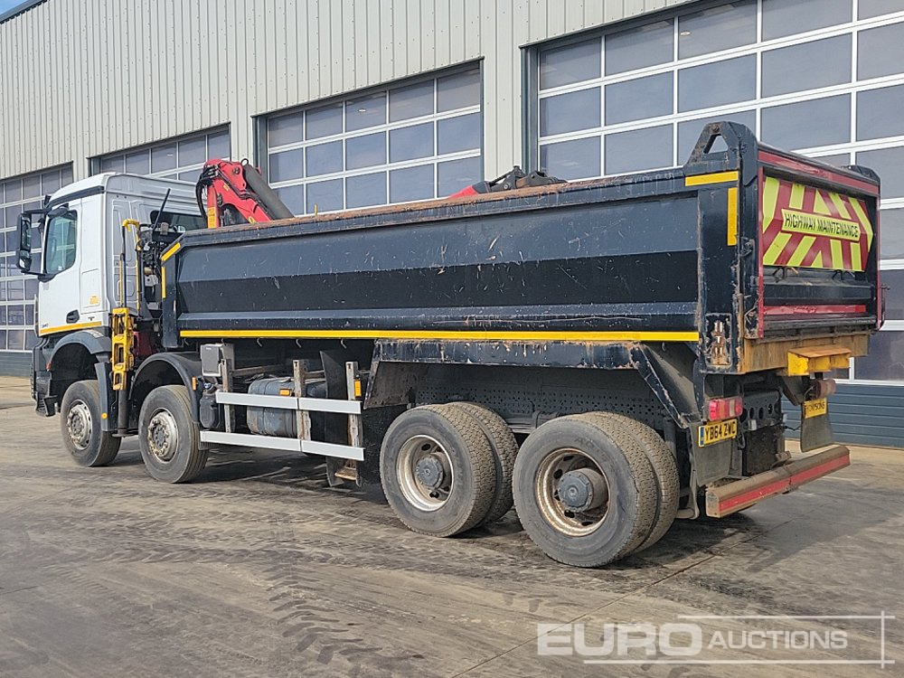 Mercedes Arocs 3240 - Billenőplatós teherautó, Darus autó: 3 kép. Mercedes Arocs 3240 - Billenőplatós teherautó, Darus autó: 3 kép.