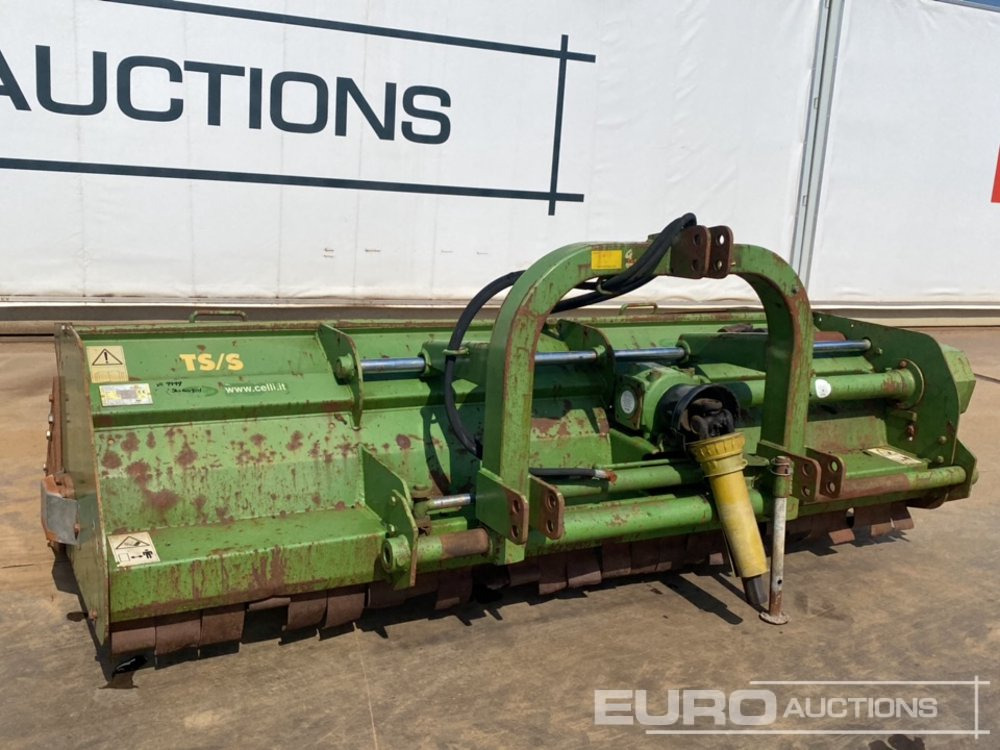 2004 Celli TSS/260 PTO Driven Mulcher - Mezőgazdasági gépek: 1 kép. 2004 Celli TSS/260 PTO Driven Mulcher - Mezőgazdasági gépek: 1 kép.