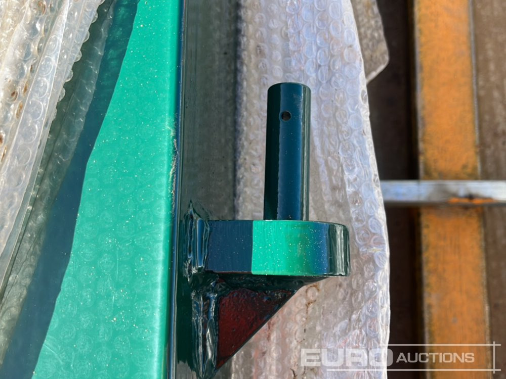 Mezőgazdasági gépek 4m x 2.3m Heavy Duty Galvanized Powder Coated Gate (2 of), 100mm x 100mm Post (2 of), Assembly Kit (Green): 20 kép.