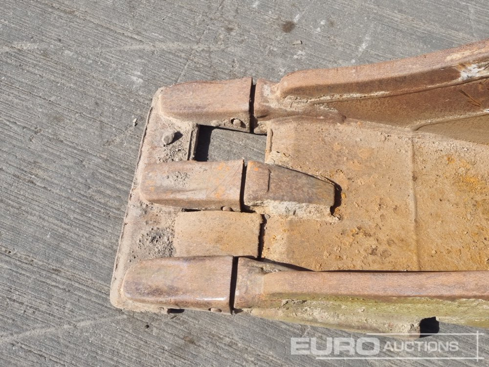 Kanál Miller 24" Scoop Digging Bucket 90mm Pin to suit 30 Ton Excavator: 9 kép.