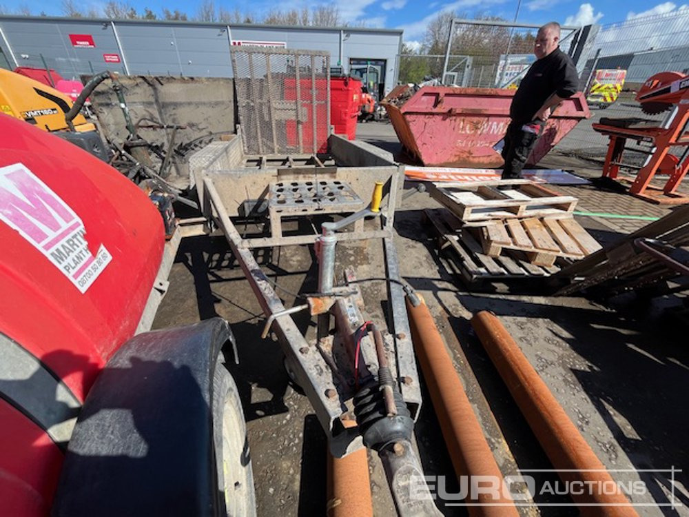 Mini Plant Trailer, Ramp - Gépszállító utánfutó: 2 kép. Mini Plant Trailer, Ramp - Gépszállító utánfutó: 2 kép.