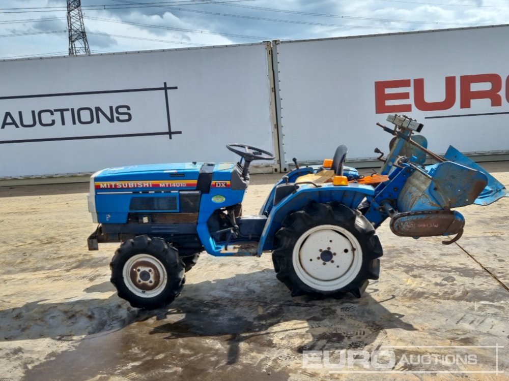 Mitsubishi MT1401D - Kistraktor: 2 kép. Mitsubishi MT1401D - Kistraktor: 2 kép.
