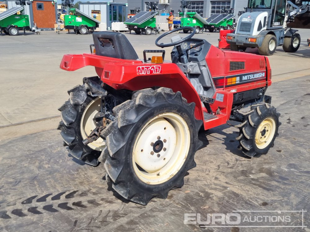 Mitsubishi MT17 - Kistraktor: 5 kép. Mitsubishi MT17 - Kistraktor: 5 kép.