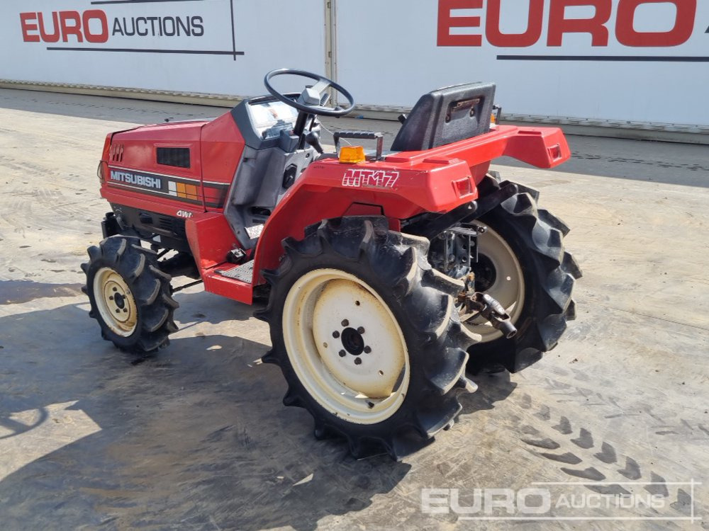 Mitsubishi MT17 - Kistraktor: 3 kép. Mitsubishi MT17 - Kistraktor: 3 kép.