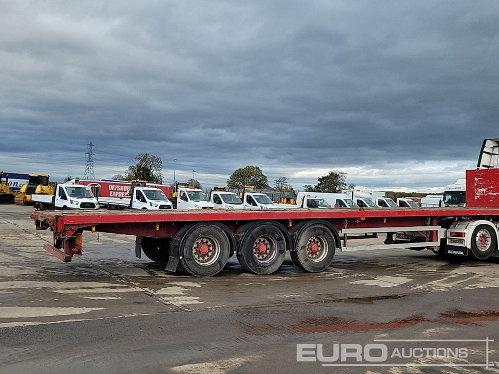 Montracon Tri Axle Flat Bed Trailer - Platós félpótkocsi: 5 kép. Montracon Tri Axle Flat Bed Trailer - Platós félpótkocsi: 5 kép.