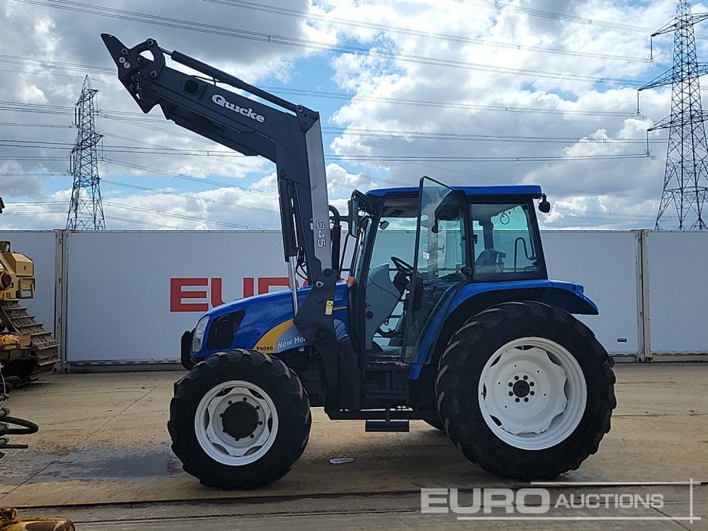 New Holland T5060 - Traktor: 2 kép. New Holland T5060 - Traktor: 2 kép.