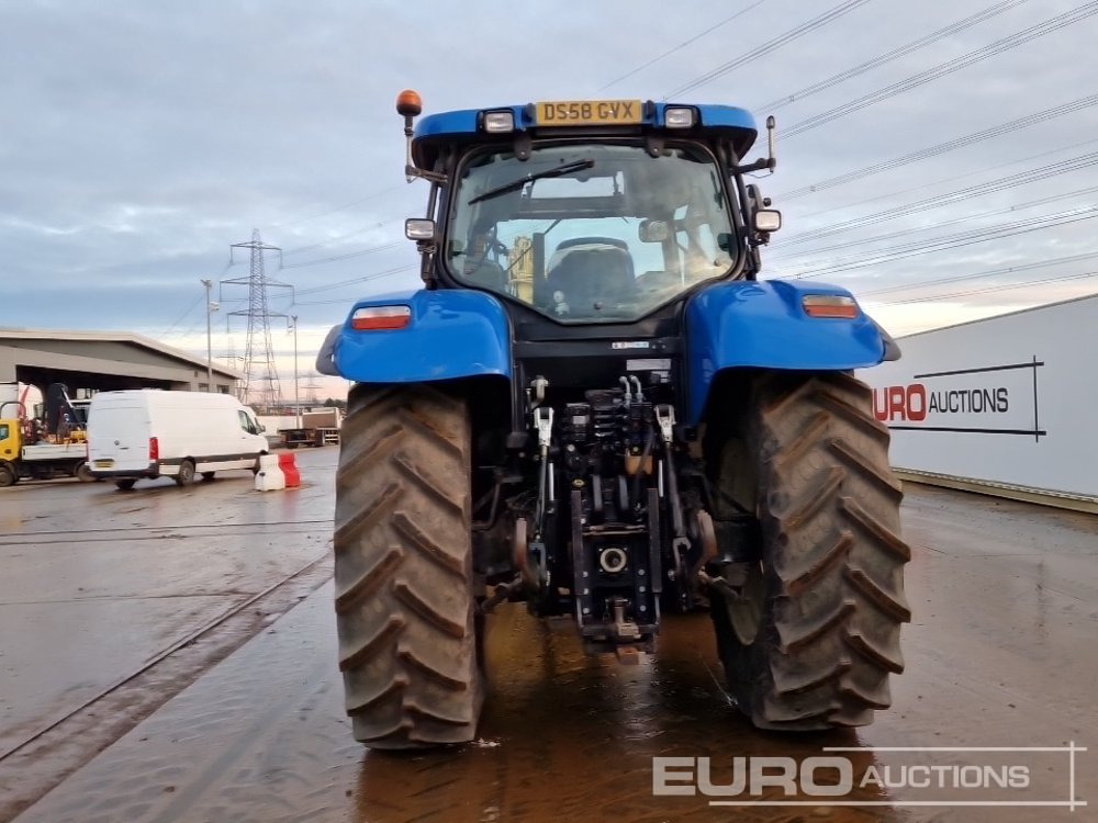 New Holland T6080 - Traktor: 4 kép. New Holland T6080 - Traktor: 4 kép.