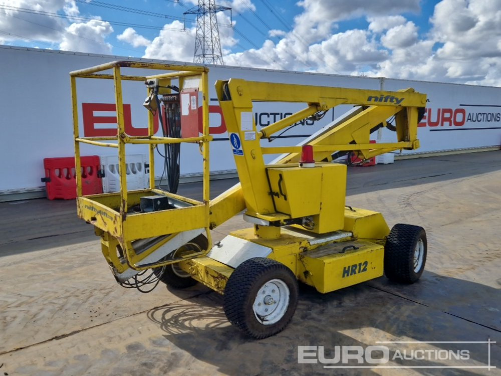 Niftylift HR12N - Emelő: 1 kép. Niftylift HR12N - Emelő: 1 kép.