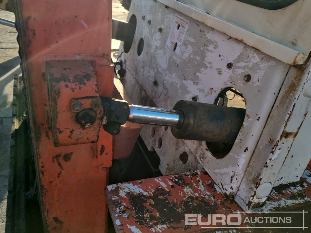 Dízel targonca Nissan YGF03A40TU: 19 kép.