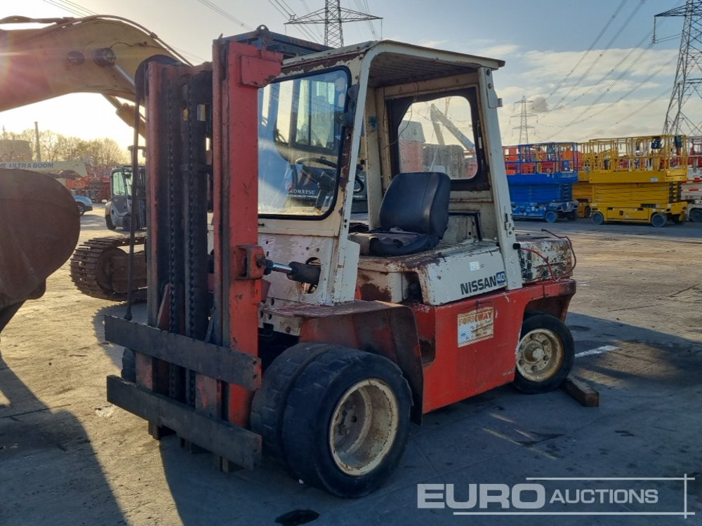 Nissan YGF03A40TU - Dízel targonca: 1 kép. Nissan YGF03A40TU - Dízel targonca: 1 kép.