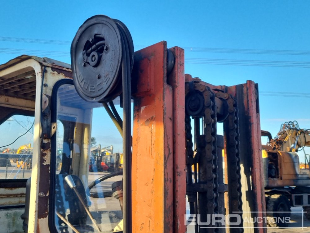 Dízel targonca Nissan YGF03A40TU: 16 kép.