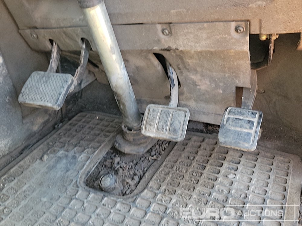 Nyergesvontató 1997 Volvo FL10: 30 kép.