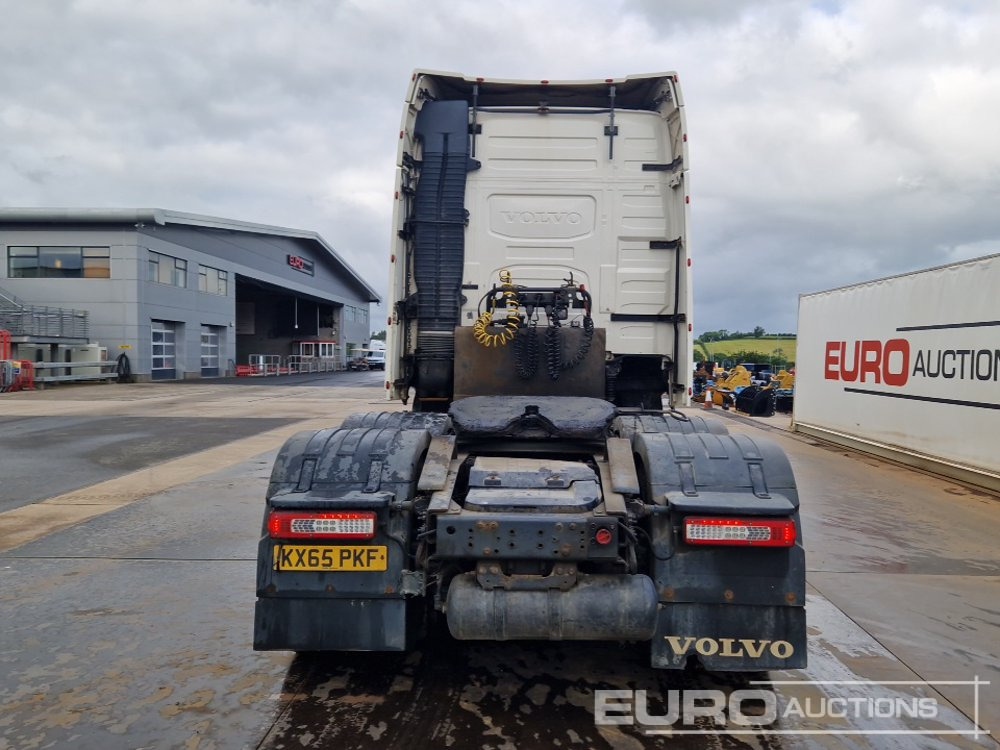 2015 Volvo FH - Nyergesvontató: 4 kép. 2015 Volvo FH - Nyergesvontató: 4 kép.